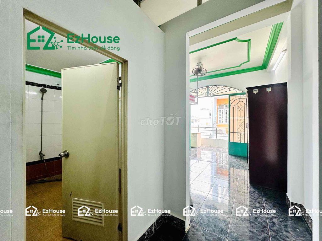 Gác , Ban Công, ở 3-4 bạn đh Mở - Văn Hiến, Công viên Phú Lâm