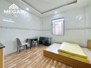 PHÒNG MỚI XÂY, FULL NỘI THẤT, ĐẬU ĐƯỢC Ô TÔ, CÓ CỬA XỔ