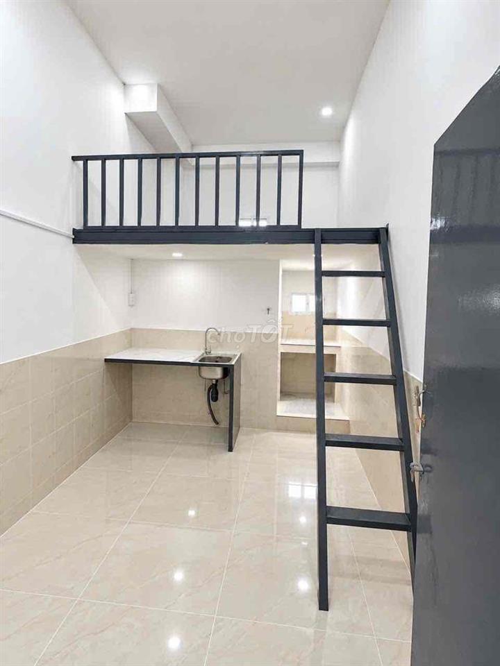 Mới Xây 100% gần TÊN LỬA