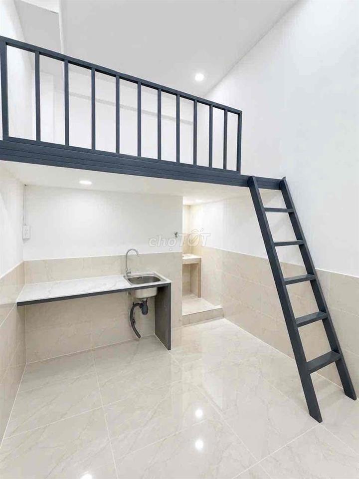 Mới Xây 100% gần TÊN LỬA