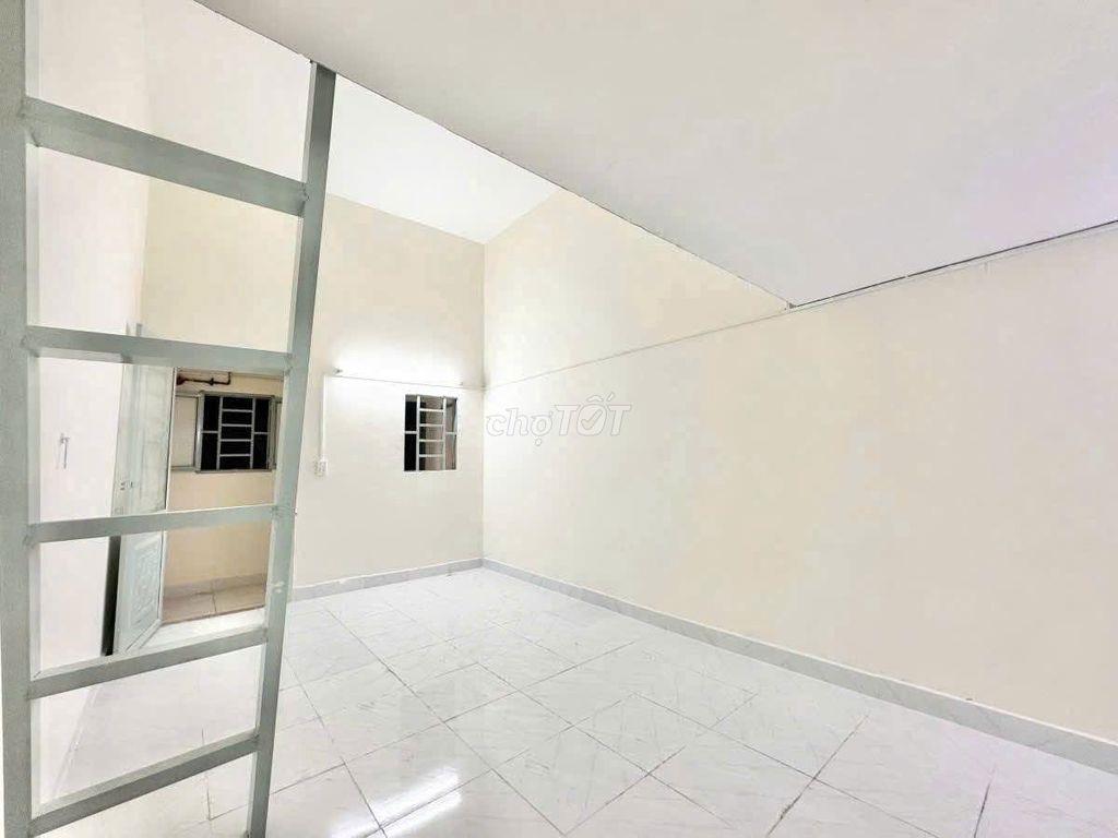 TÊN LỬA , AEON BÌNH TÂN mới 100%