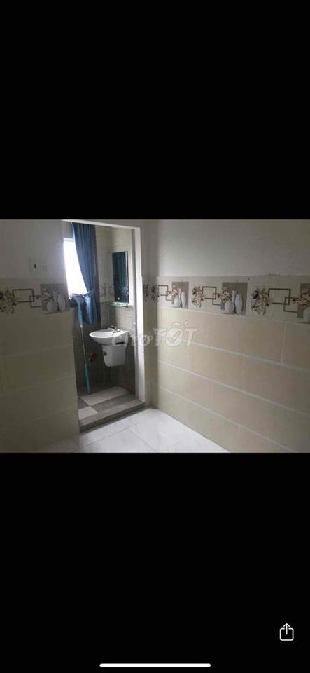 phòng mới xây gần siêu thị aeon tân phú