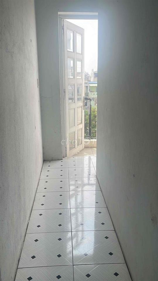 Phòng Hẻm Lớn Lê văn Quới