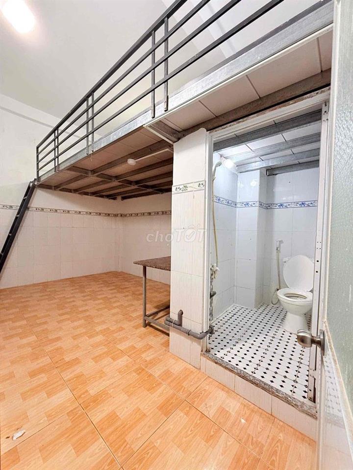 Phòng cho thuê giá rẻ bếp wc máy lạnh tuỳ phòng