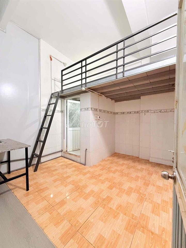 Phòng cho thuê giá rẻ bếp wc máy lạnh tuỳ phòng