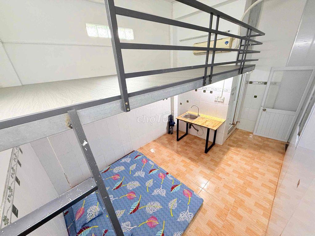 Phòng cho thuê giá rẻ bếp wc máy lạnh tuỳ phòng