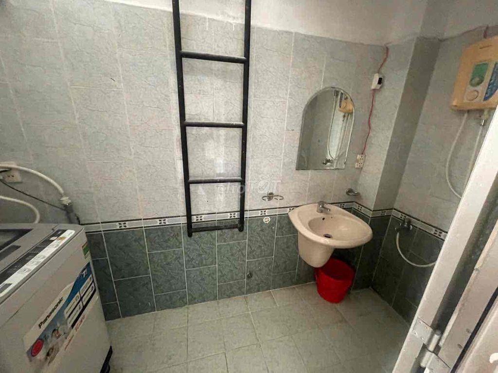 Căn hộ 2pn 2wc bếp 2 ban công rộng thoáng mát nt căn bản