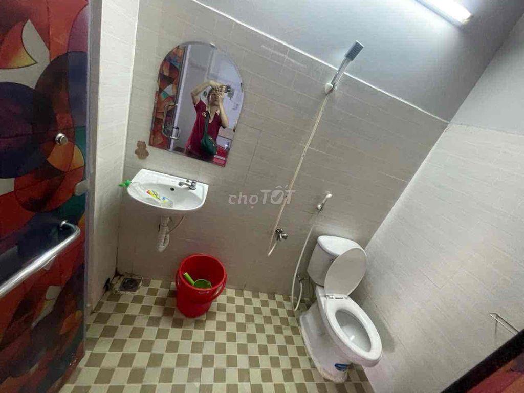 Căn hộ 2pn 2wc bếp 2 ban công rộng thoáng mát nt căn bản