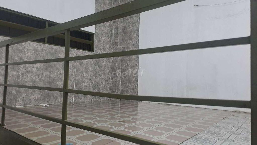 Phòng trọ Hẻm 100 Bùi Tư Toàn