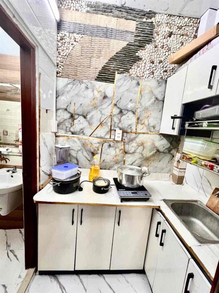 **🔥 TIÊU ĐỀ ĐĂNG CHỢ TỐT:** 👉 **PHÒNG TẦNG TRỆT FULL NT 4,5TR – LÊ VĂN