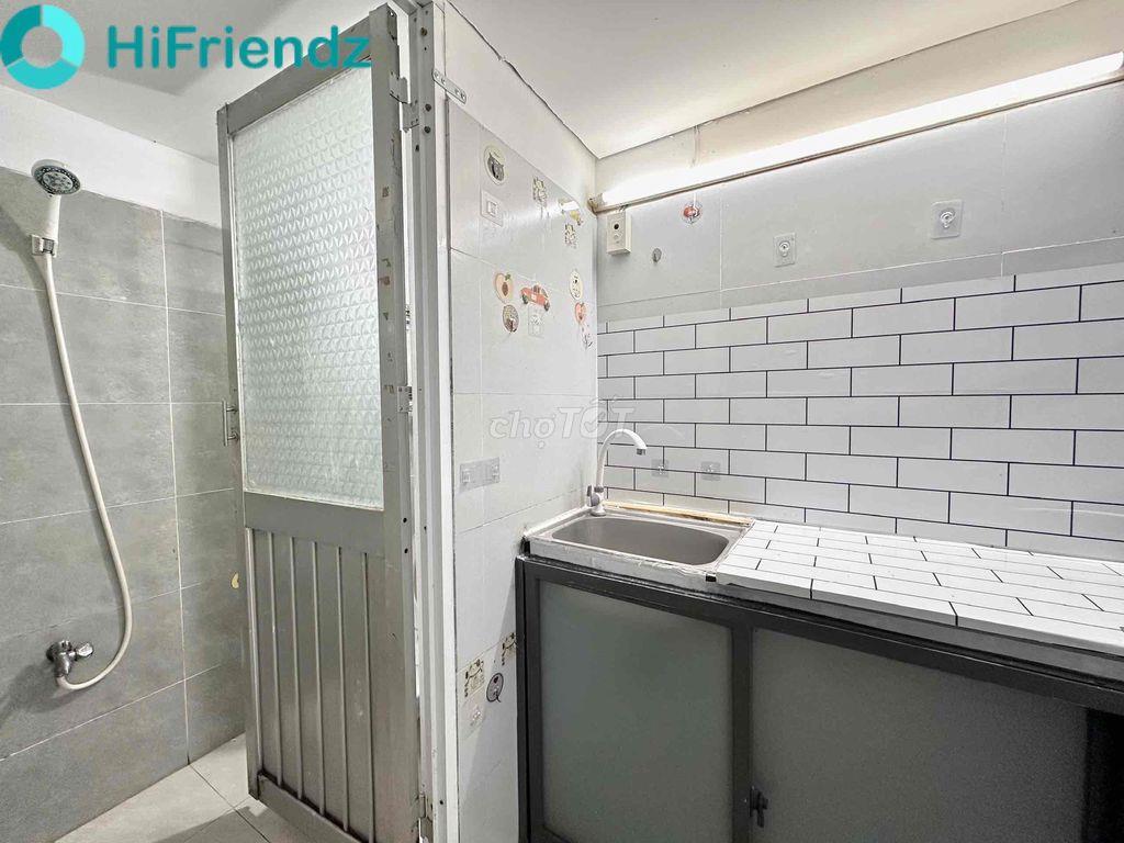 PHÒNG TRỌ CÓ GÁC FULL NỘI THẤT BAN CÔNG SÁT ĐẦM SEN - VĂN HIẾN GIÁ RẺ