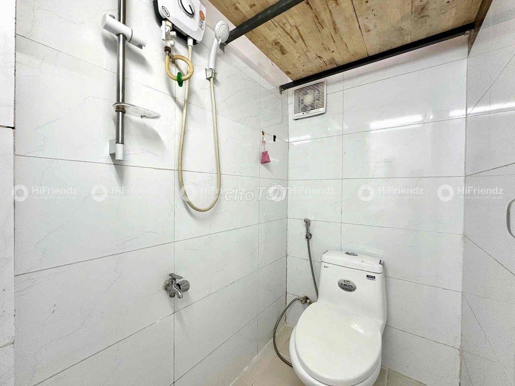 PHÒNG CHO THUÊ GIÁ RẺ ,ĐỦ NỘI THẤT, NGAY HOÀ BÌNH , LÊ VĂN QUỚI , MỚI