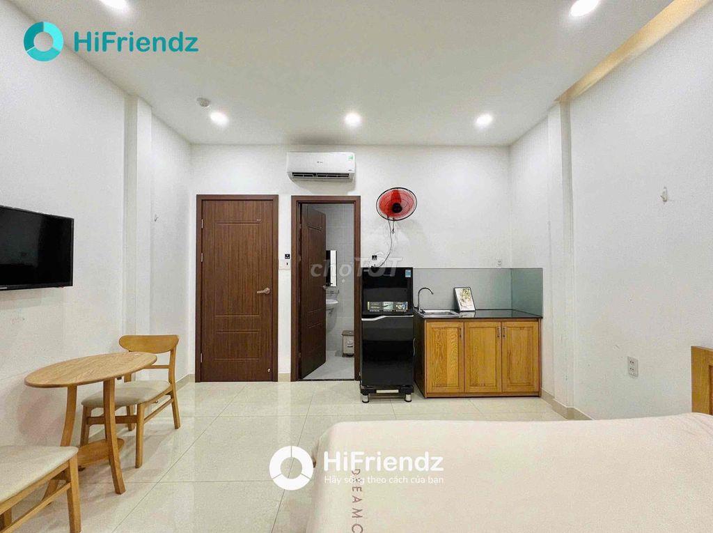 STUDIO FULL NỘI THẤT - NGAY BỐN XÃ - THANG MÁY - GIỜ GIẤC TỰ DO