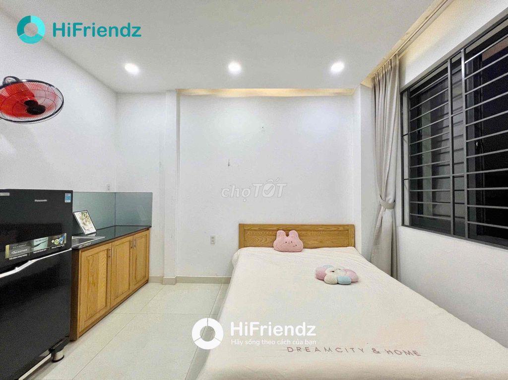 STUDIO FULL NỘI THẤT - NGAY BỐN XÃ - THANG MÁY - GIỜ GIẤC TỰ DO