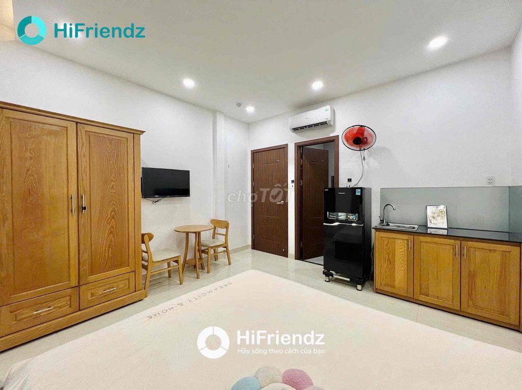 STUDIO FULL NỘI THẤT - NGAY BỐN XÃ - THANG MÁY - GIỜ GIẤC TỰ DO
