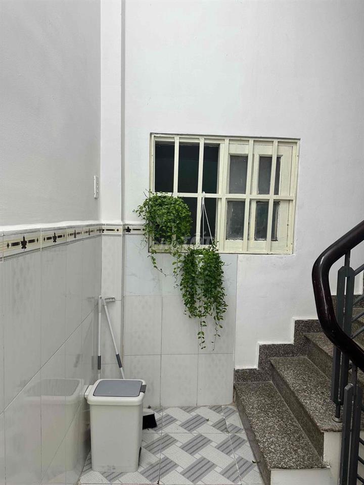 PHÒNG TẦNG 1 - 2 TRIỆU - FULL NỘI THẤT CƠ BẢN - GIỜ GIẤC TỰ DO (CHỈ NỮ