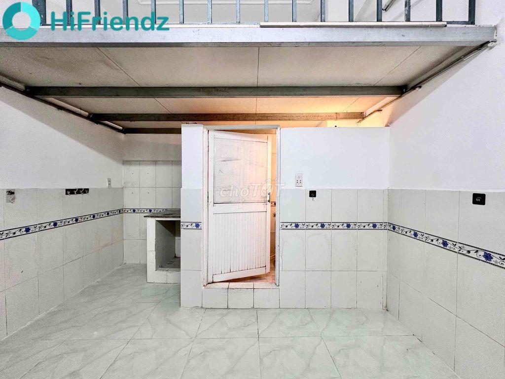GẦN NGÃ TƯ BỐN XÃ VÀ QUANH KHU VỰC CHỢ ĐÔNG ĐÚC GIÁ RẺ Ở 1-2 THOẢI MÁI