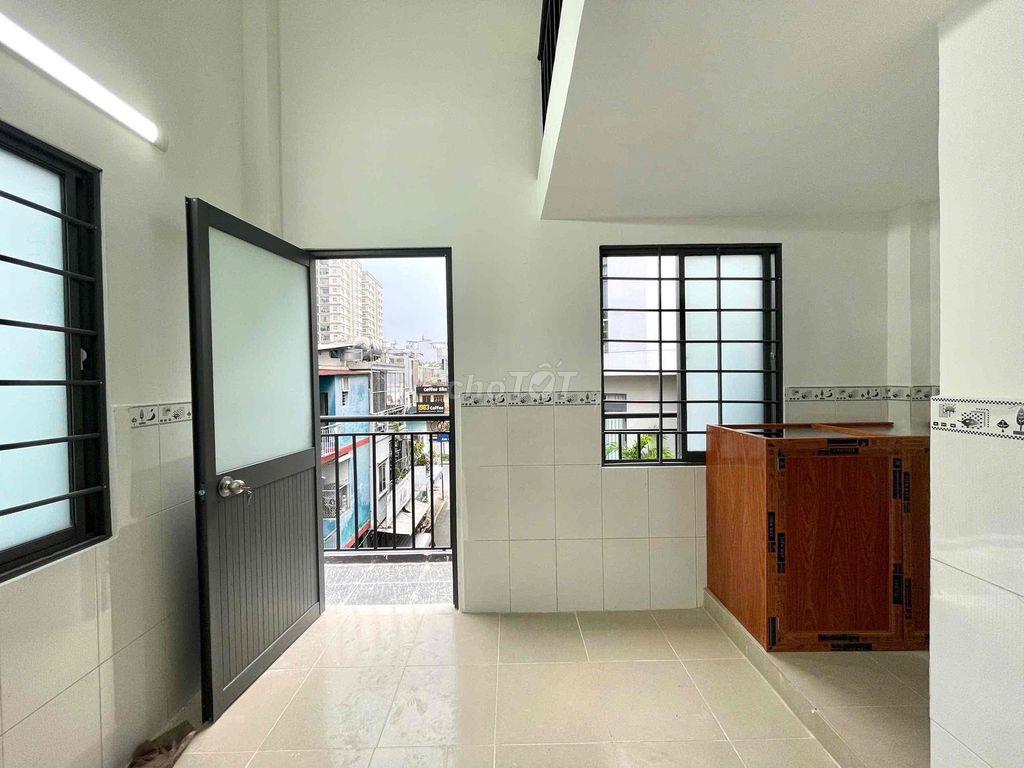 MỚI XÂY PHÒNG TRỌ FULL DÃY BAN CÔNG CHUNG THÔNG THOÁNG, ĐÓN NẮNG - GIÓ
