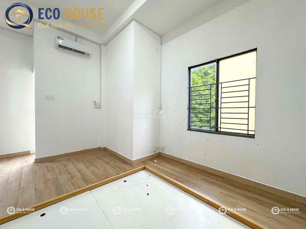STUDIO BAN CÔNG RIÊNG GIÁ RẺ NẰM SÁT ĐẦM SEN, QUA ĐH VĂN HIẾN CHỈ 7P