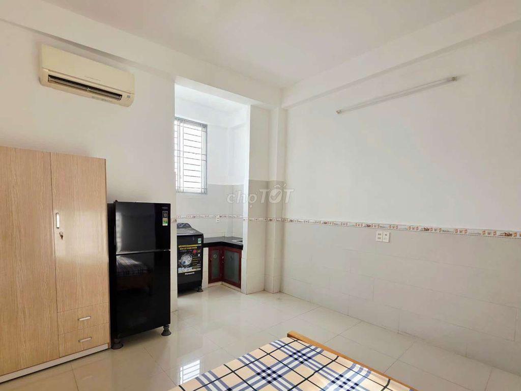 phòng trọ chính chủ, đầy đủ tiện nghi, có thang máy