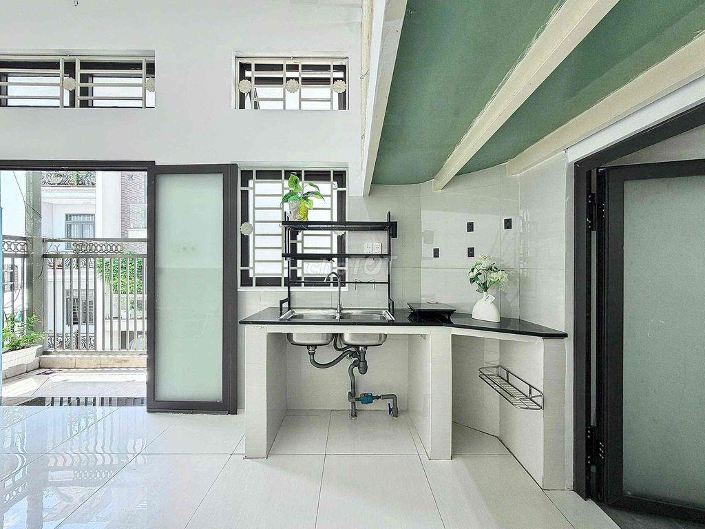 LÊ VĂN QUỚI - PHÒNG TO - GÁC CAO - THOÁNG MÁT - SẠCH SẼ - HÕI TRỢ CỌC
