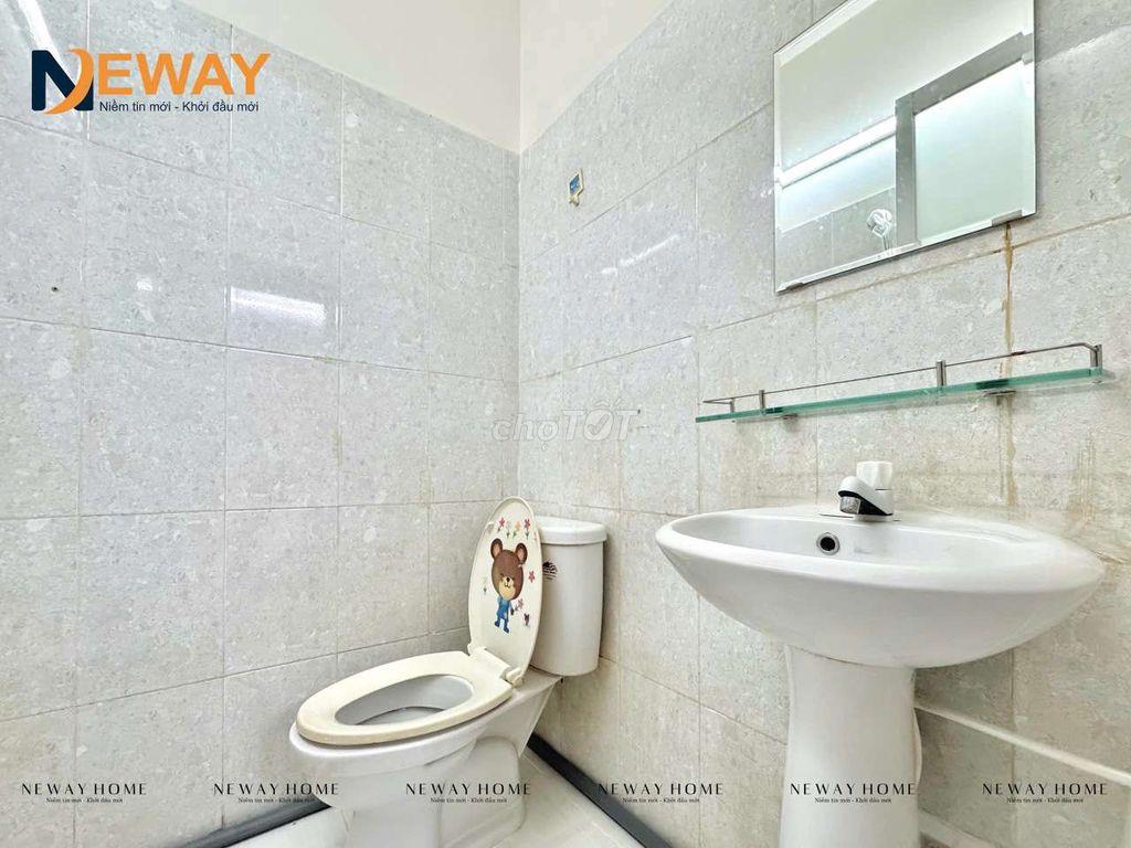 PHÒNG CỬA SỔ THOÁNG NGAY SÁT BÊN ĐH VĂN HIẾN VHU - ĐẦY ĐỦ TIỆN NGHI