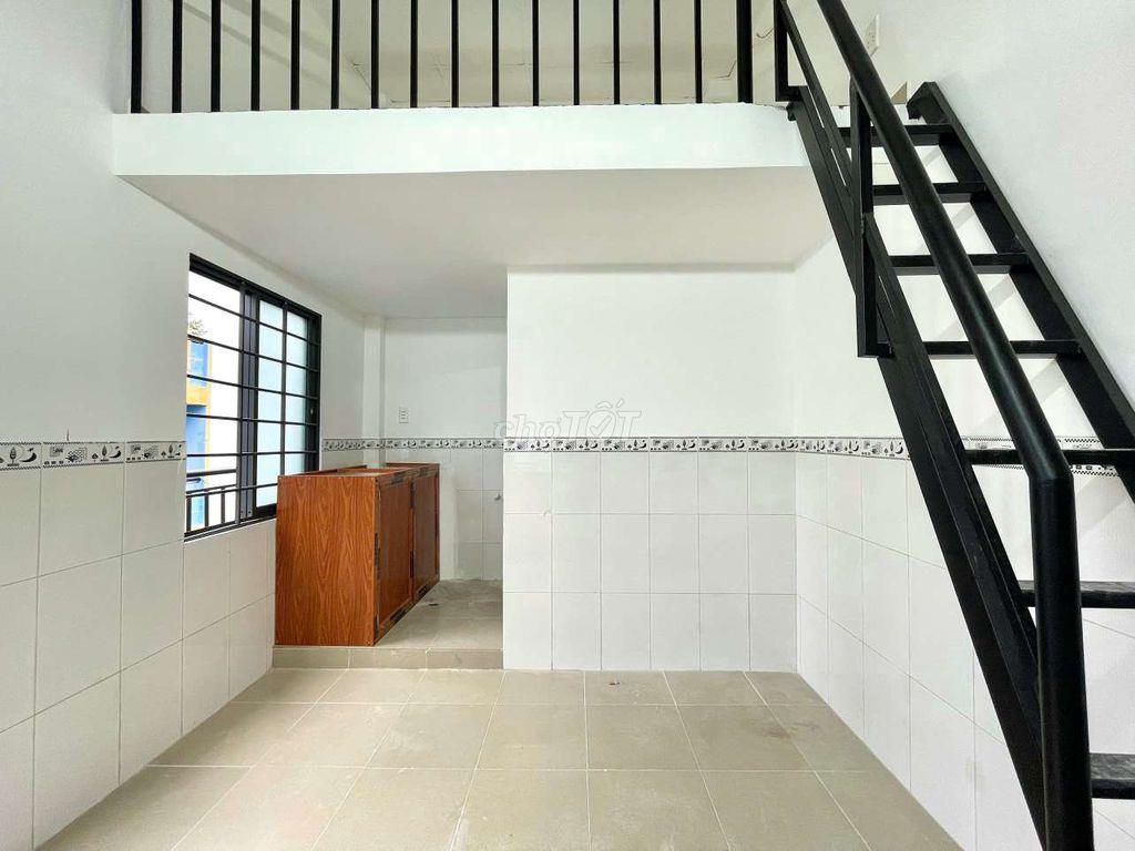 🍀KHAI TRƯƠNG PHÒNG GÁC RỘNG - BAN CÔNG MỚI KENG - KẾ CHỢ TÂN HƯƠNG 
