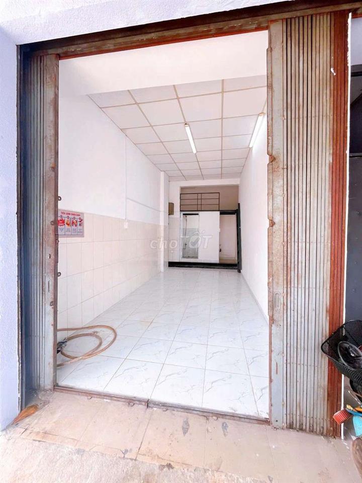 MẶT BẰNG LỚN NGAY VỊ TRÍ ĐẸP ĂU CƠ - LŨY BÁN BÍCH - KẾ ĐH VĂN HIẾN 