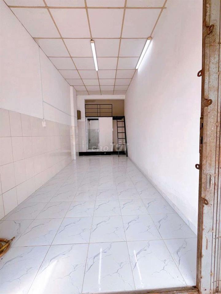 MẶT BẰNG LỚN NGAY VỊ TRÍ ĐẸP ĂU CƠ - LŨY BÁN BÍCH - KẾ ĐH VĂN HIẾN 