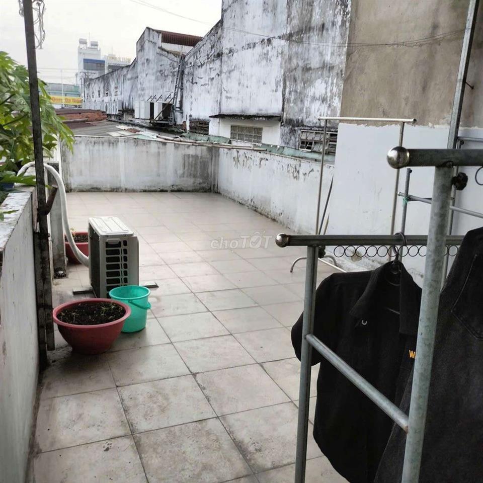còn trống 1 phòng cần cho thuê 