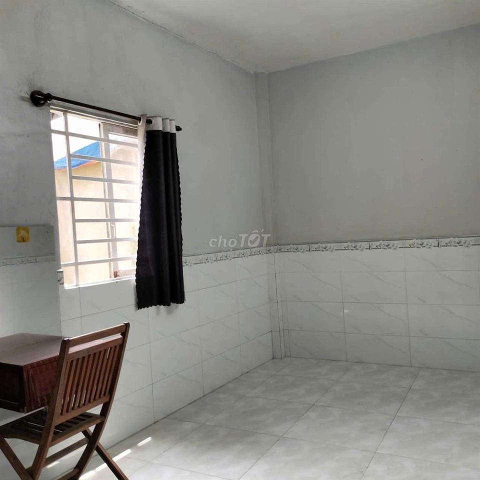 còn trống 1 phòng cần cho thuê 