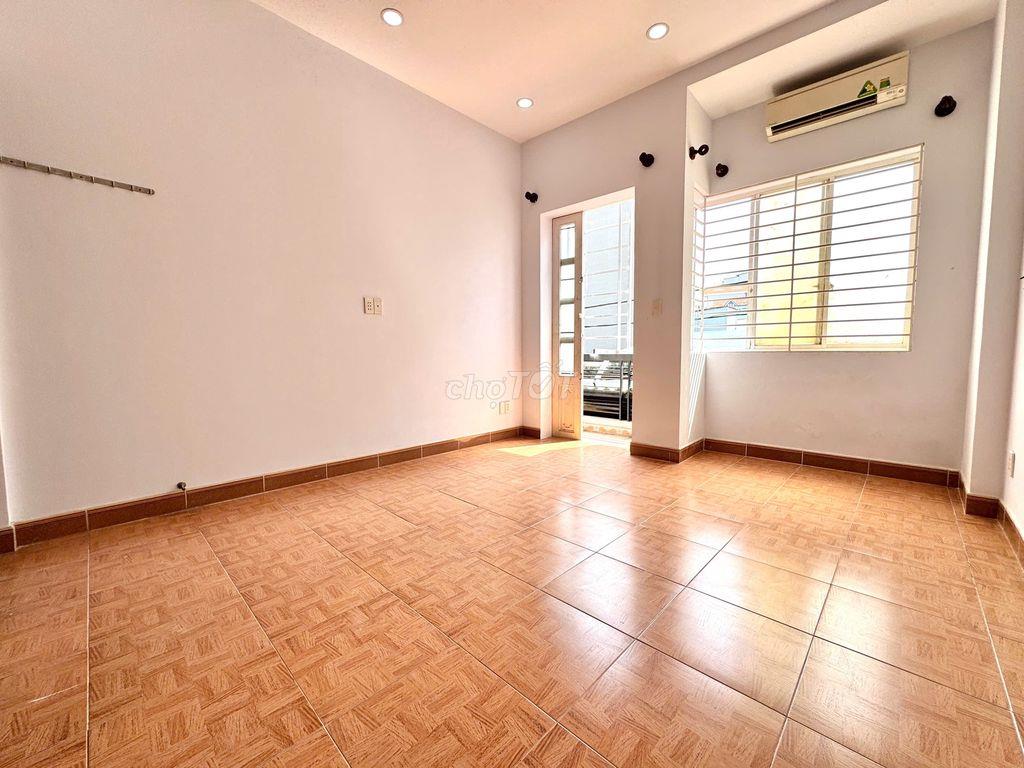 TRỐNG SẴN PHÒNG RỘNG MỚI 