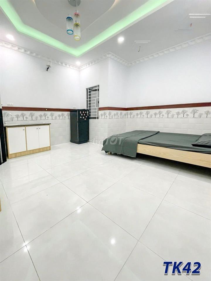 TRỐNG SẴN PHÒNG RỘNG MỚI 