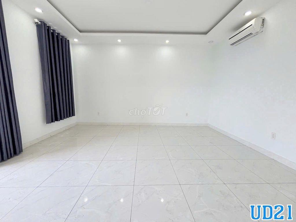 SẴN NHIỀU PHÒNG RỘNG RÃI - CÓ PHÒNG NỘI THẤT