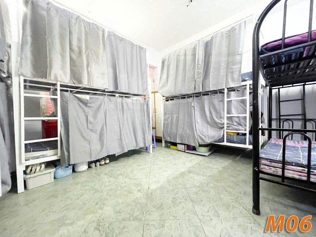 KTX MÁY LẠNH FULL TIỆN NGHI FREE TIỀN THUÊ 50%