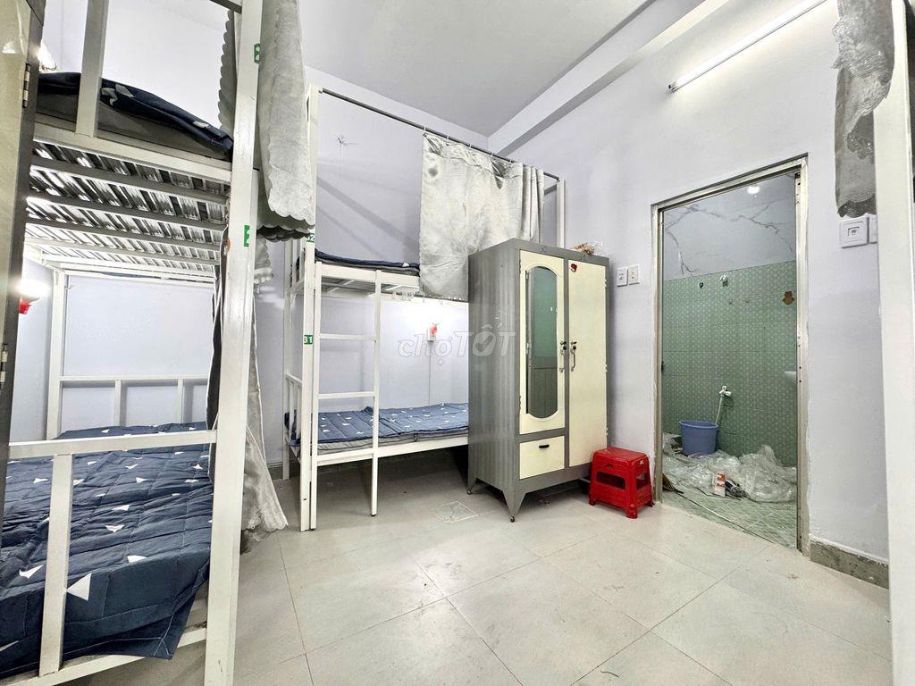 KTX MÁY LẠNH THÁNG ĐẦU FREE 50%