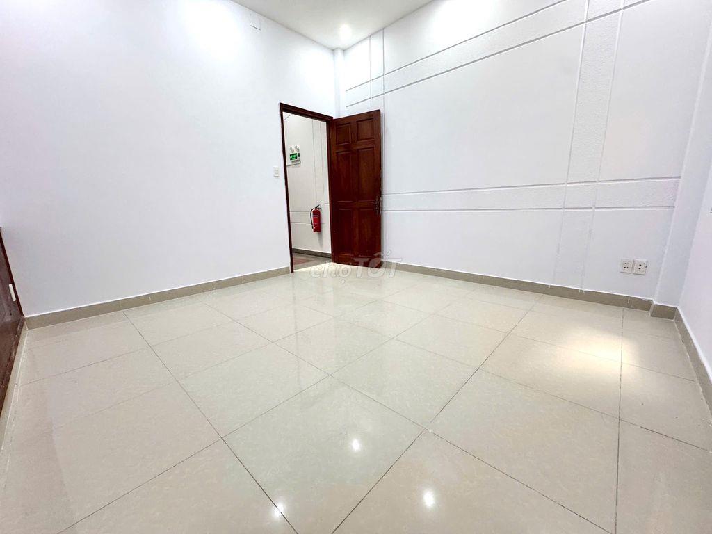 SẴN NHIỀU PHÒNG NỘI THẤT/BAN CÔNG THOÁNG
