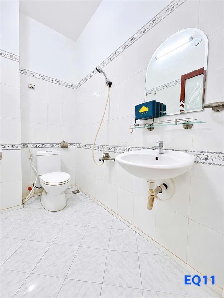 PHÒNG SẴN MÁY LẠNH GIÁ RẺ