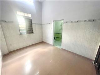 SẴN 2 PHÒNG GIÁ RẺ RỘNG RÃI