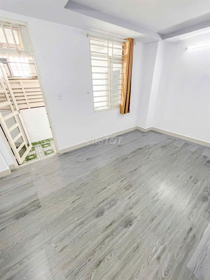 SẴN NHIỀU PHÒNG GIÁ RẺ - CÓ PHÒNG NỘI THẤT