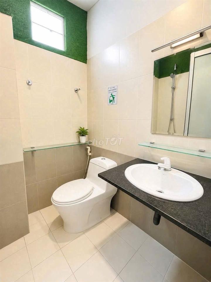 KTX MÁY  LẠNH CAO CẤP TIỆN NGHI