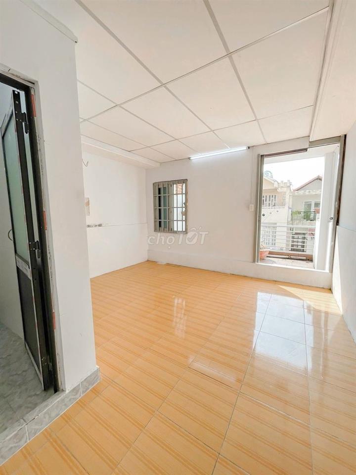 SẴN PHÒNG GÁC/BAN CÔNG RỘNG MỚI