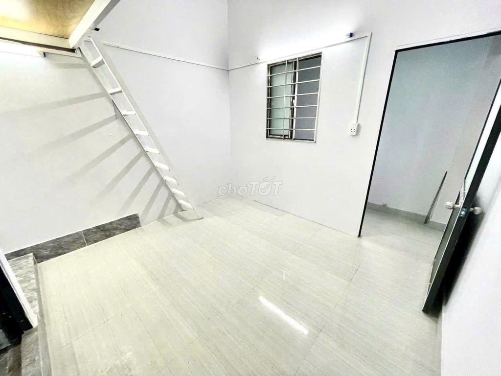 PHÒNG SẴN NỘI THẤT RỘNG RÃI