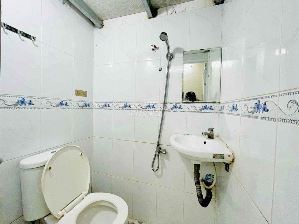 GẦN ĐH BÁCH KHOA - BỆNH VIỆN THỐNG NHẤT Q10