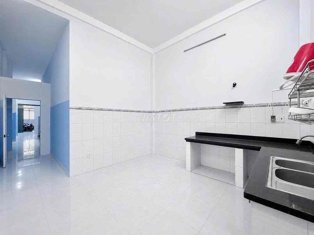 PHÒNG TRỆT 45m2 - TÁCH BẾP 3tr790 : 1P Bếp + 1P Ngủ + 1WC . Ở GĐ đc