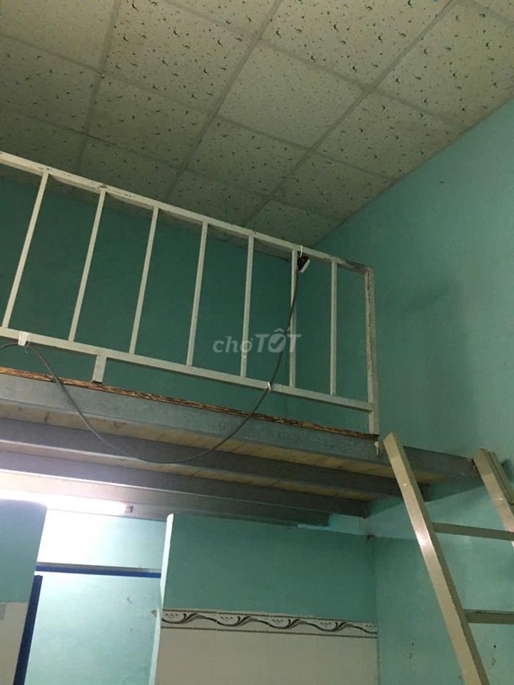 CHO THUÊ PHÒNG TRỌ RIÊNG LẺ, GIÁ 2.100.000 ĐỒNG/THÁNG