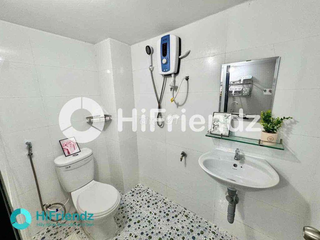 GẦN ĐẠI HỌC VĂN HIẾN - SẴN NỘI THẤT - CÓ NÓNG LẠNH - GẦN ĐẦM SEN