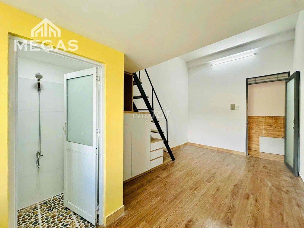 CHDV DUPLEX SIÊU RỘNG VÀ THOÁNG MÁT QUA ĐẠI HỌC VĂN HIẾN CHỈ 8P ĐI XE