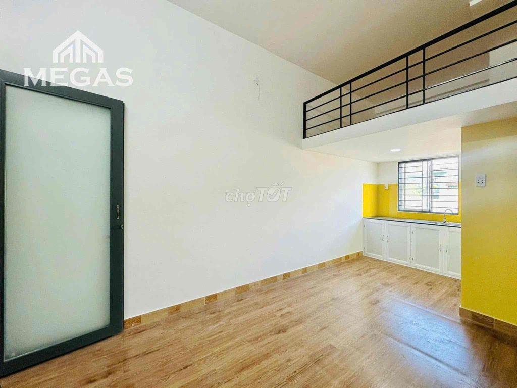 CHDV DUPLEX SIÊU RỘNG VÀ THOÁNG MÁT QUA ĐẠI HỌC VĂN HIẾN CHỈ 8P ĐI XE