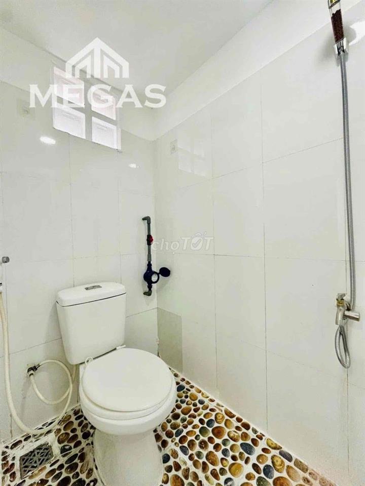 CHDV DUPLEX SIÊU RỘNG VÀ THOÁNG MÁT QUA ĐẠI HỌC VĂN HIẾN CHỈ 8P ĐI XE